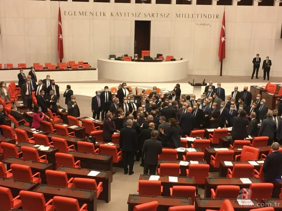 TBMM’de arbede! AK Parti ile CHP arasındaki tartışmaya HDP de karıştı 16