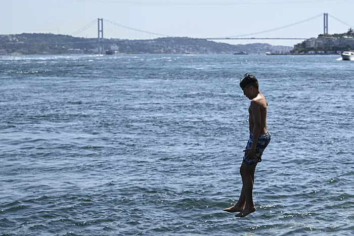 1717591474593.jpg Sıcaklıklar yükselecek yağmur yolda! Meteoroloji güncel haritaları yayınladı! İstanbul Ankara İzmir hava durumu... - 1