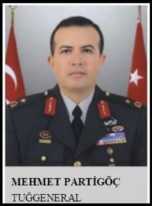 15 Temmuz'da Genelkurmay Başkanlığı'nda neler yaşandı? 1 saatlik mesaj trafiği ortaya çıktı - 4