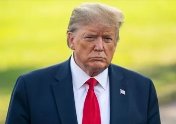 ABD Başkanı Trump Washington’da kolluk kuvvetlerini denetledi