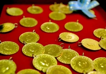 Altın fiyatları tırmanışa geçti! Düşüş ne zaman olur? Uzman isimden flaş altın tahmini: 620’lere kadar çıkabilir ama...