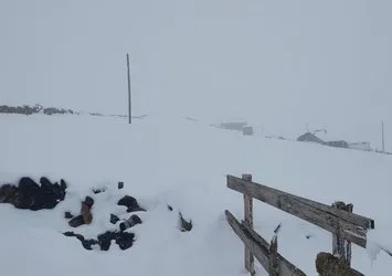 Bayburt ve Trabzon’da mayısta kar yağdı