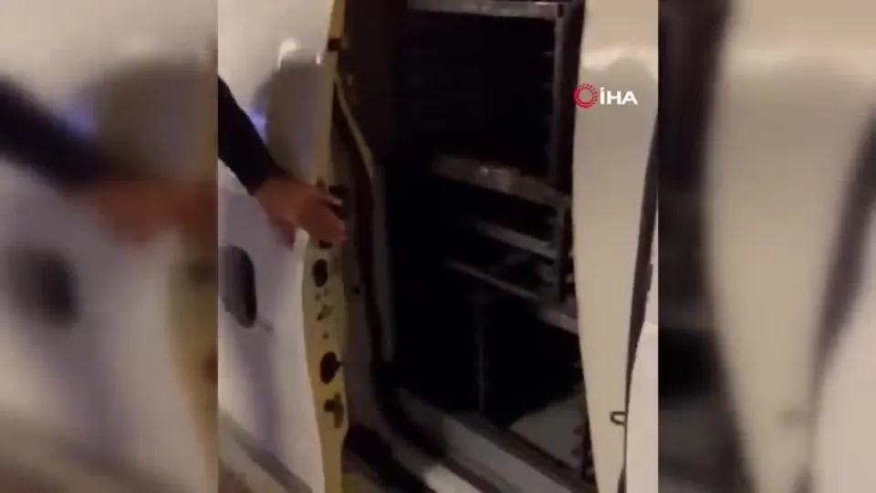 Tatlı tepsisinden çıkan şoke etti!