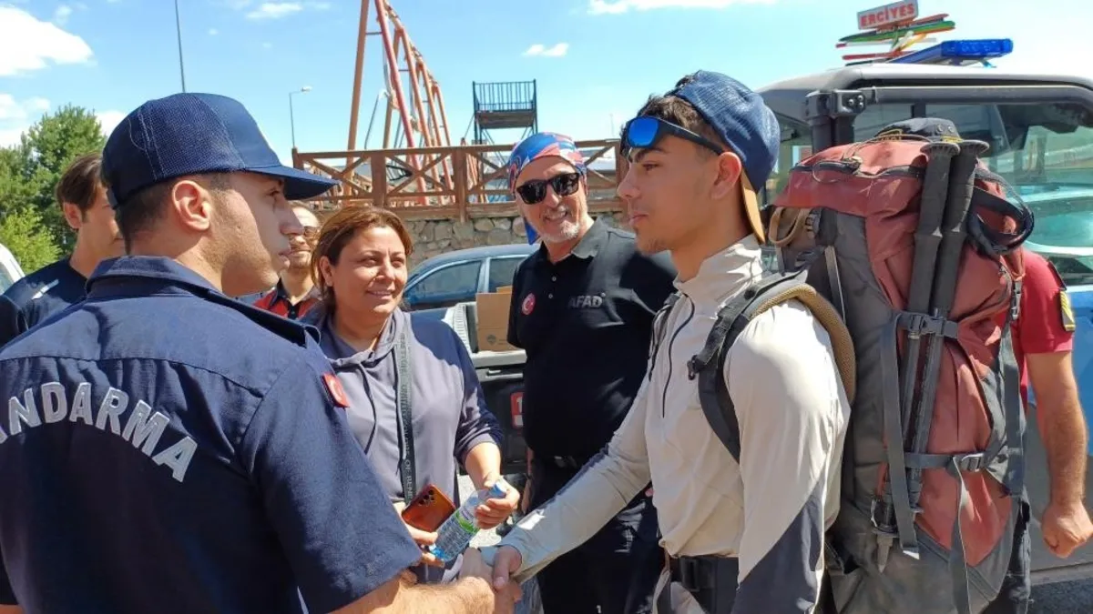 Erciyes'te kendisinden haber alınamayan genç bulundu