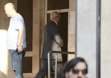 Orgeneral Huduti adliyeye kendi başına girdi