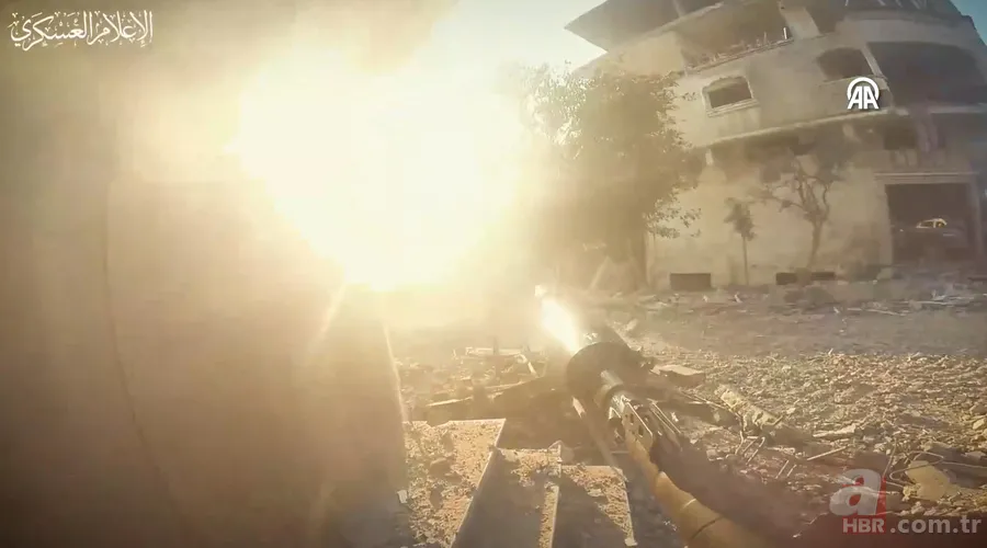 El Kudüs Tugayları Gazze'de katil İsrail'in tankını böyle imha etti! Cephe hattından sıcak görüntüler 17