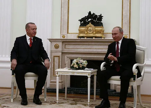 Son dakika: Erdoğan ile Putin Kremlin’de bir araya geldi