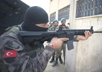 Afrin'de çifte operasyon