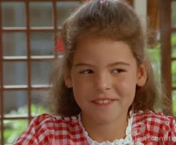 İbo ile Güllüşah filminin Gülşah'ı sosyal medyayı salladı 16