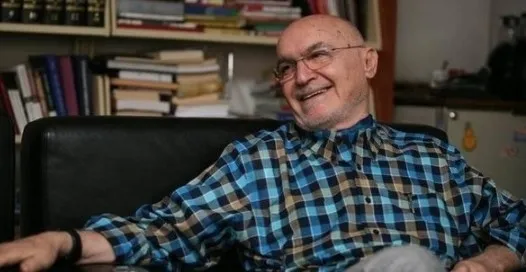 Hıncal Uluç 83 yaşında hayatını kaybetti! Usta yazar için taziye mesajları peş peşe geldi