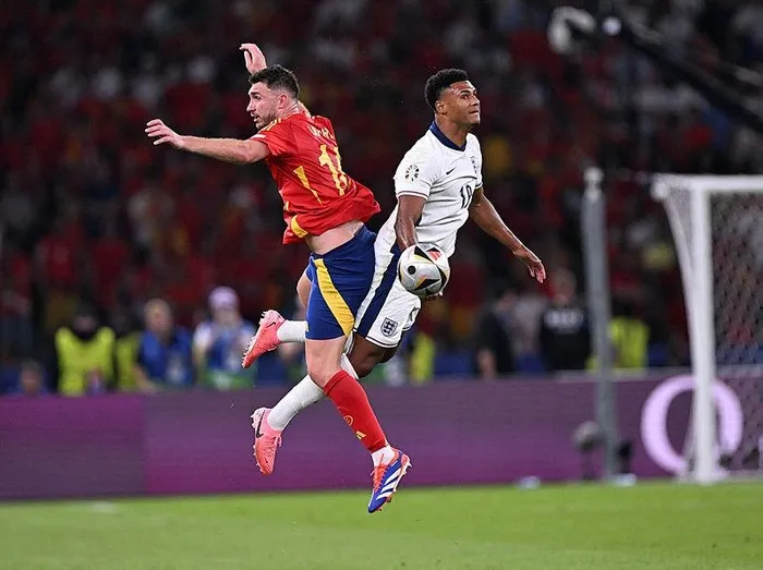 EURO 2024 şampiyonu İspanya! İngiltere’yi yenen İspanyollar rekor kırdı