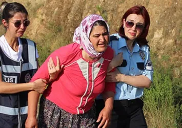 Bu acıya polisler bile dayanamadı!