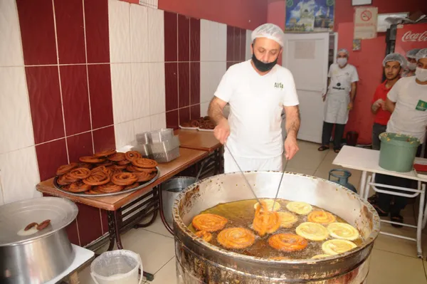1607835087109.jpg Esnafa destek için ateş yakıldı! Harekat başladı... - 5