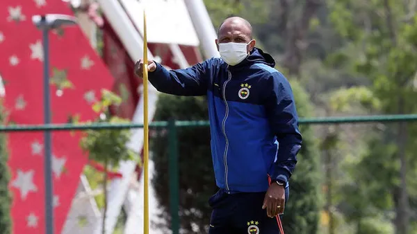 1624901469420.jpg Fenerbahçe'de sürpriz ayrılık! Mehmet Aurelio görevinden ayrıldığını duyurdu - 5