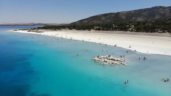 Otellere yerli turiste indirim çağrısı: En pahalı oda boş odadır