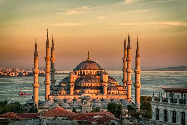muharrem-ayi-faziletleri-muharrem-ayinda-ne-oldu-muharrem-ayi-onemi-nedir-muharrem-ayinda-yasanan-olaylar-1659169407693.jpg Muharrem ayı faziletleri: Muharrem ayında ne oldu? Muharrem ayı önemi nedir? Muharrem ayında yaşanan olaylar... - 6
