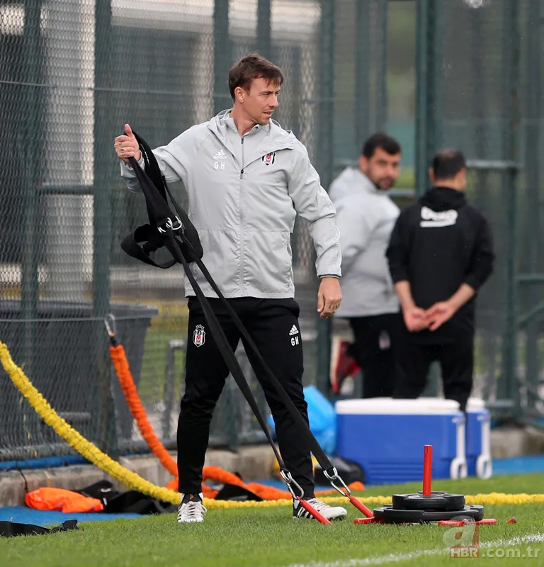 Real Madrid'in yeni hocası Türkiye'den 8