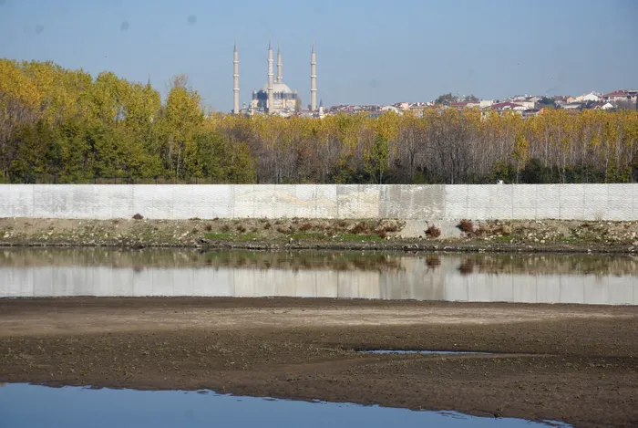 Edirne'de kuraklık alarmı! Meriç Nehri'nde korkutan görüntü - 1