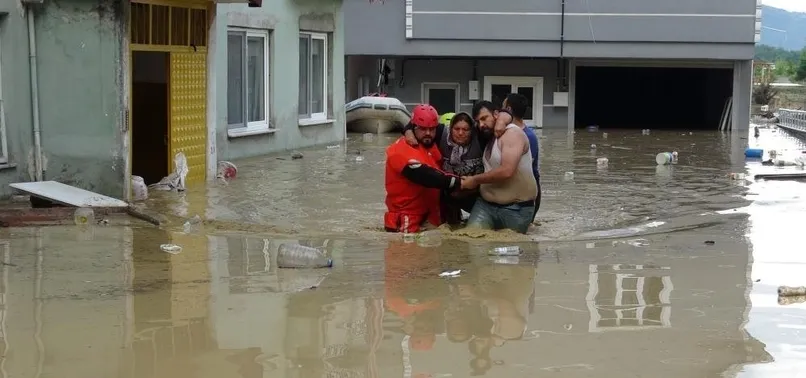 Zonguldak'taki selden AFAD ekiplerinin kurtardığı Kezban Tahtabaş o anları anlattı! Devlet yanımızda Allah razı olsun