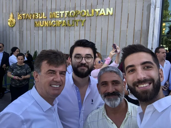 Bu mu liyakat? CHP’li Tuzla İlçe Başkanı Hasan Uzunyayla ve Tuzla Belediye Başkan adayı Salim Gürsoy İBB’de göreve başladı - 3