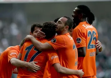 Başakşehir, Beşiktaş'ı dağıttı