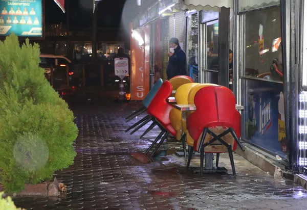 1605935040000.jpg Harekete geçildi! AVM’lerden restoranlara tam destek - 4