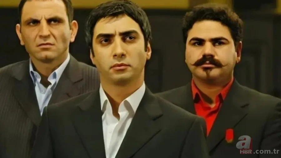 Gerçek 22 yıl sonra ortaya çıktı! Meğer Polat Alemdar rolü ilk ona gelmiş! Kurtlar Vadisi pişmanlığı… 3