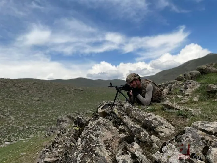 Malazgirt’te terör örgütü PKK’ya 42 tim 588 personelle operasyon