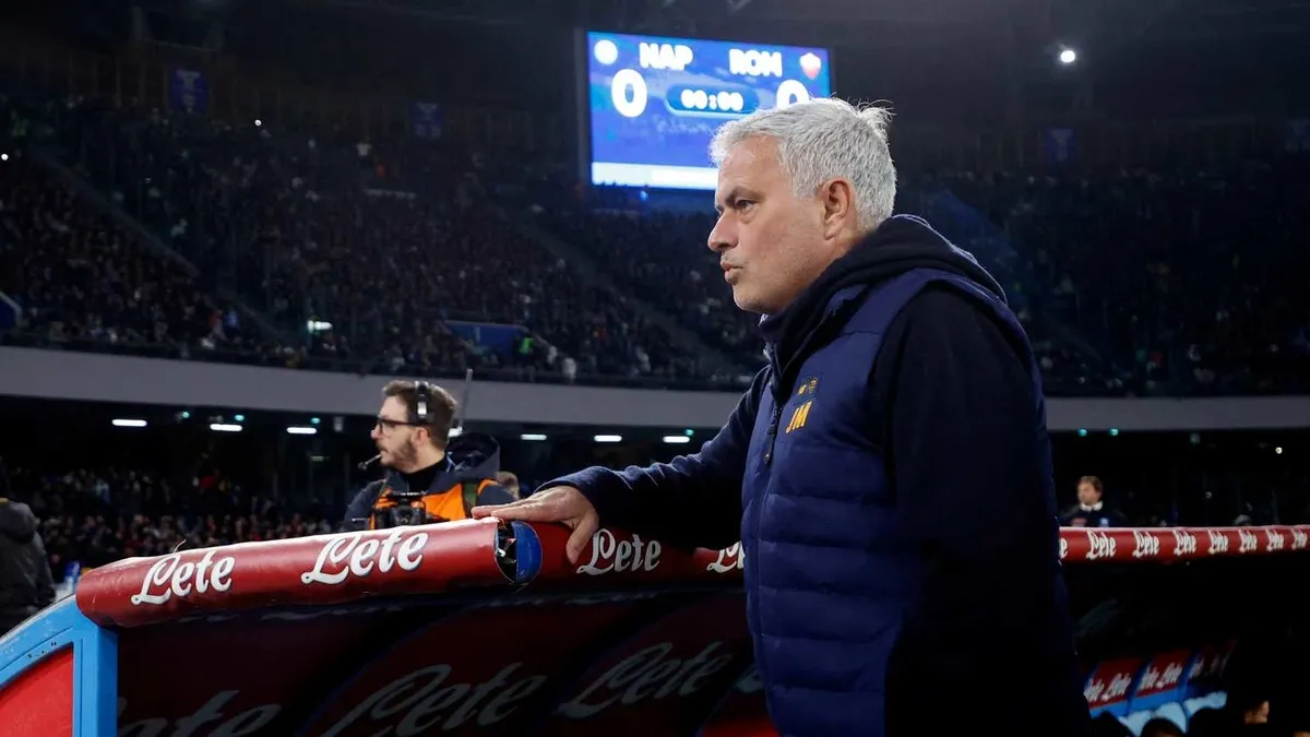 İşte Mourinho'nun Fenerbahçe'ye ilk transferi! Dünya yıldızını bir telefonla getirecek! Taraftarı sevinçten çıldırtacak hamle...