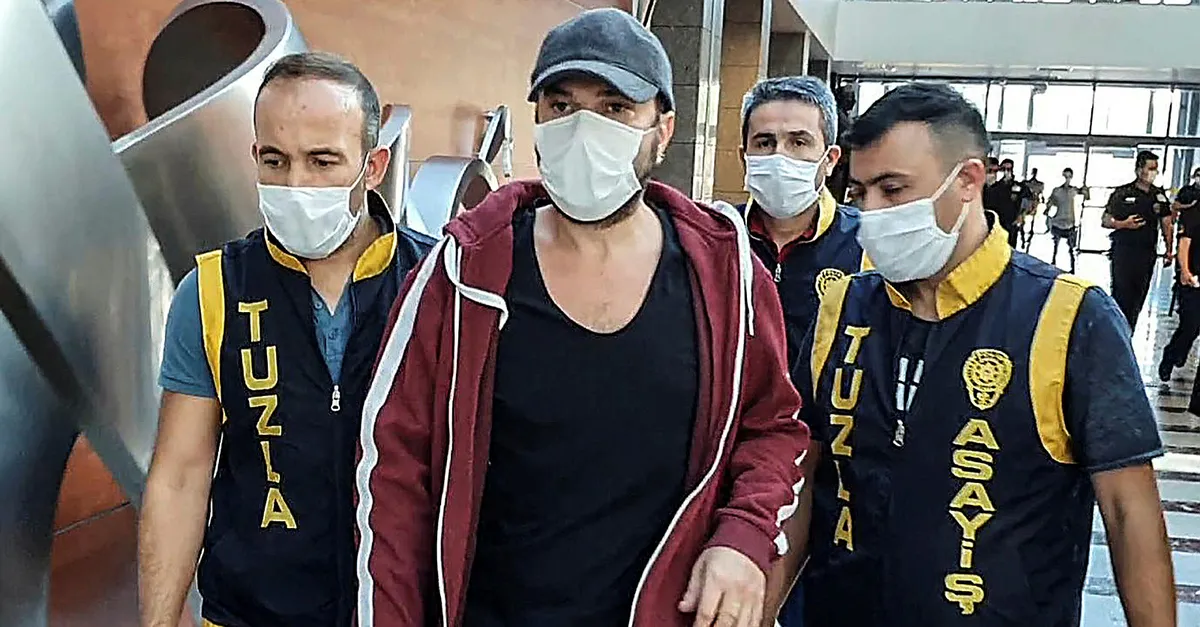 Halil Sezai "Silahla kasten yaralama" suçundan tutuklandı | Tuzla'da komşusu Hüseyin Meriç'i darp etmişti