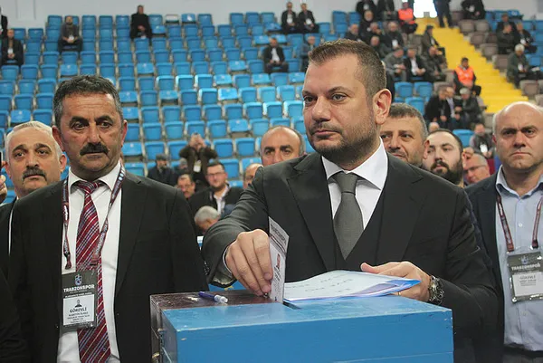 Son dakika: Trabzonspor’un yeni başkanı Ertuğrul Doğan seçildi! İşte yeni yönetim kurulu listesi...