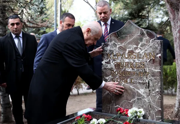 MHP Genel Başkanı Devlet Bahçeli: Altılı masa bir hikaye, sonu nasıl bitecek onu bilemiyoruz