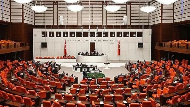 Son dakika: Yerli savunma sanayii için dev adım: Bir proje daha devreye giriyor! Yeni yasa tasarısı Meclis'e geliyor - 2