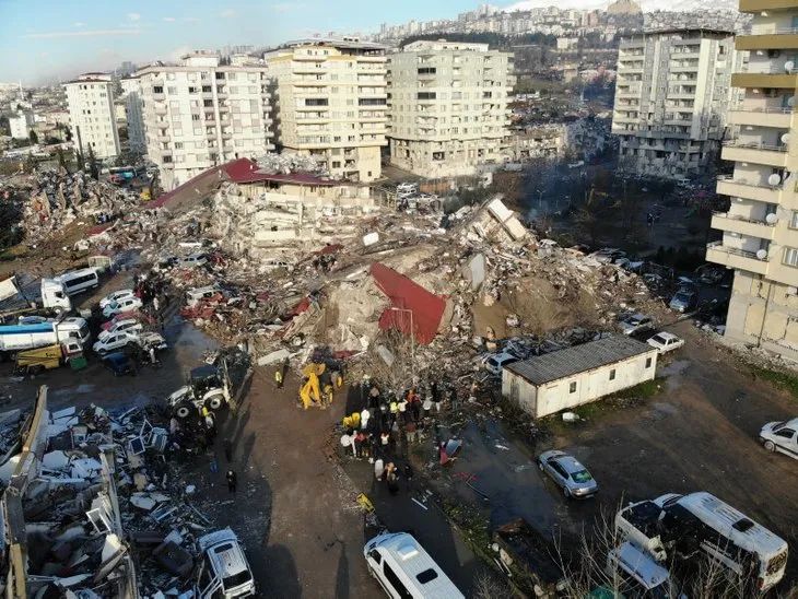 A Haber drone kamerasından DEPREM bölgesi! Facianın boyutunu gözler önüne seren dehşet verici görüntüler