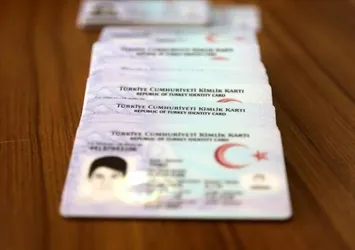 Kimlik kartlarında yeni dönem başlıyor: 10 Ocak'ta hayata geçiyor