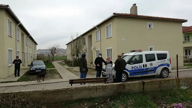 Edirne’de korkunç olay! Köpeği balkona bağlayıp ölümüne neden oldular - 3