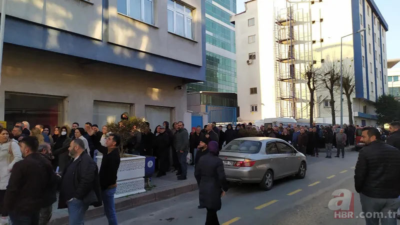 Başkan Erdoğan'ın müjdesi sonrası akın ettiler! SGK'larda EYT yoğunluğu | Milyonların emeklilik sevinci 6