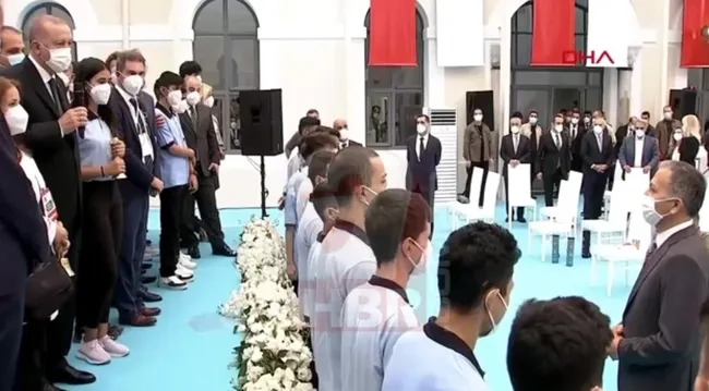 baskan-erdogandan-vali-yerlikayaya-talimat-hemen-restorasyonu-yapalim-1630920571118.jpg Başkan Erdoğan’dan Vali Yerlikaya’ya talimat: Hemen restorasyonu yapalım - 3