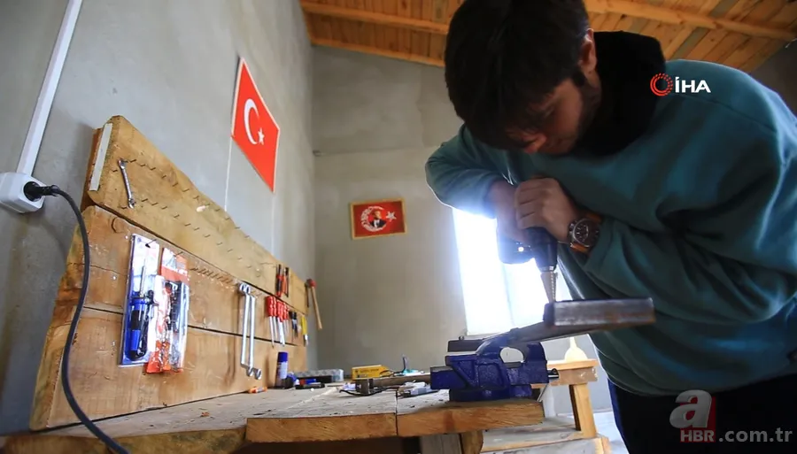 Cep telefonlarını ve bilgisayarını satarak 5 bin TL’ye kendi imkanlarıyla öyle bir şey yaptılar ki! Pvc boru kaplamasıyla… 10