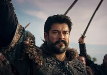 Anadolu'yu sarsacak büyük hedef ne? Kuruluş Osman sezon finali fragmanı nefesleri kesti