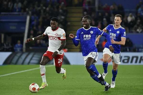 hollandali-futbolcu-quincy-promese-sok-adam-oldurmeye-tesebbusten-yargilanacak-1637248613185.jpeg Hollandalı yıldız Promes'e büyük şok! Adam öldürmeye teşebbüsten hakim karşısına çıkacak - 2