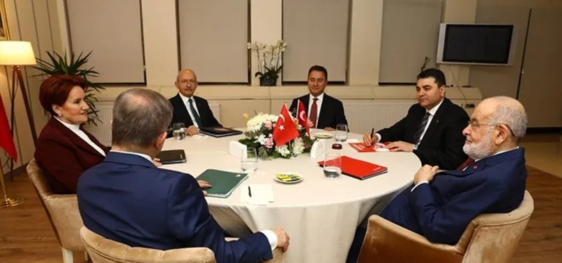 Altılı masanın içinde CHP'den paralel masa hamlesi! Meral Akşener'e ters köşe! CHP küçük partilere kalkan olacak