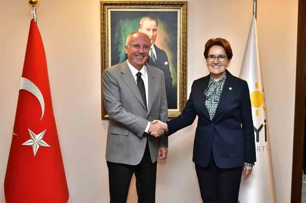kemal-kilicdaroglundan-aksener-icin-nezaketi-birakmayin-talimati-at-pazarligi-tescillendi-1694208226838.jpg Kemal Kılıçdaroğlu’ndan Akşener için “Nezaketi bırakmayın” talimatı! At pazarlığı tescillendi - 1