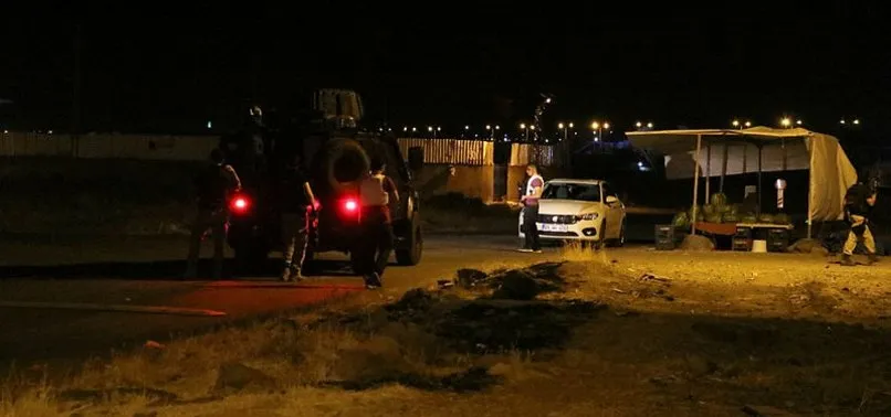 Son dakika: Diyarbakır'da zırhlı polis aracına EYP'li saldırı