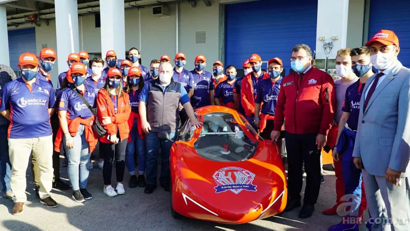 Selçuk Bayraktar’dan öğrencilere tam not! 3