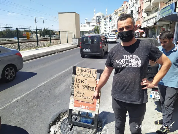 Küçükçekmece’de İSKİ’ye pankartlı tepki - 1