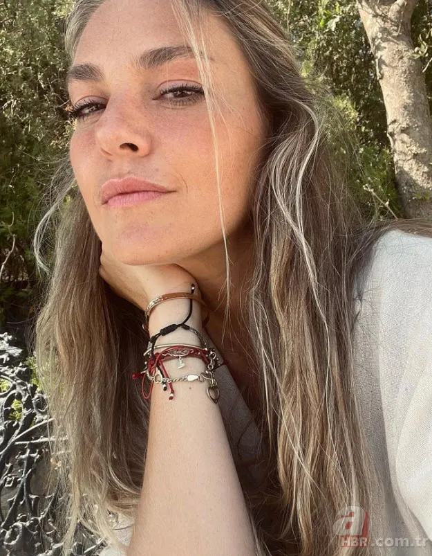 Bebek bekleyen Aslı Enver eşine poz verdi! Fotoğraflarına beğeni yağdı 7