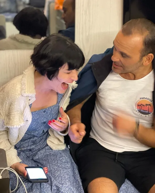 her-sey-dahil-filminin-cekimlerinde-skandal-1635832096009.jpg 'Her Şey Dahil' filminin çekimlerinde skandal! - 2