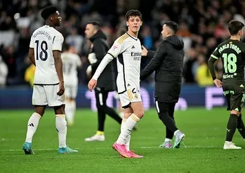 Maçta Arda Güler damgası! Takım arkadaşını teselli etti: Büyük takdir topladı