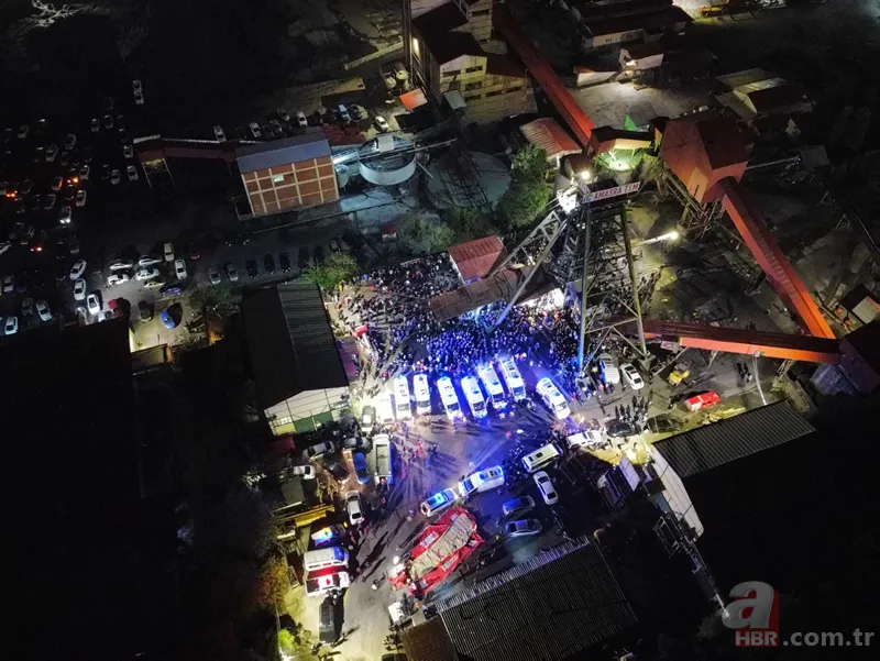 Bartın'da maden ocağında patlama! Yaşlı gözlerle arkadaşlarını beklediler 25